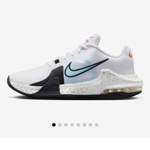 Nike Impact 4 White and Black Sneakers - Mens 9 - Womens 10.5 - EUC